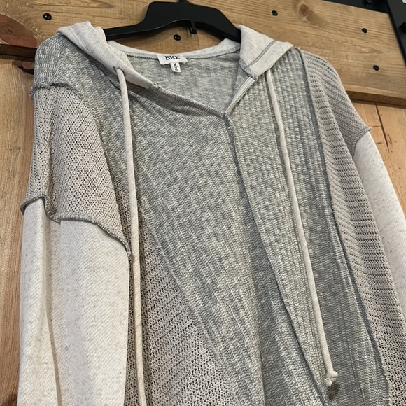 BKE Pieced Knit hoodie - Picture 4 of 10